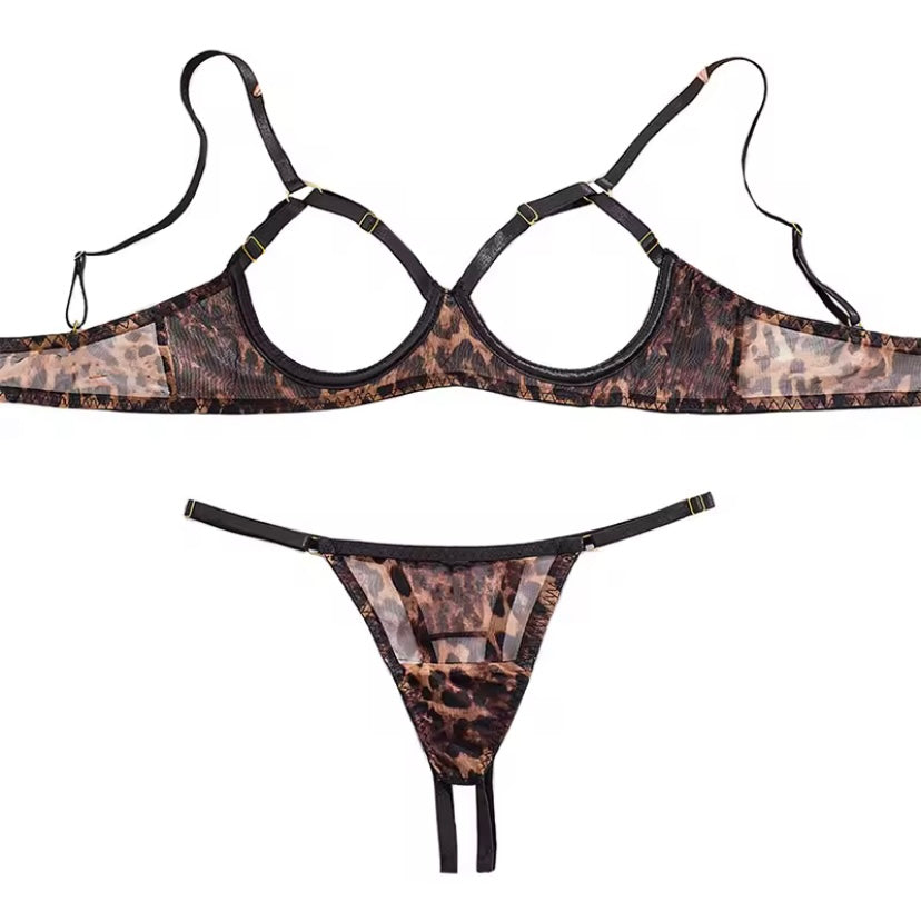 Lingerie Dua Potong Leopard Menggoda