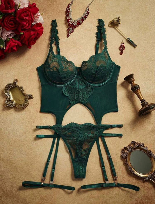 Irland Velvet Empress Bustier Set
